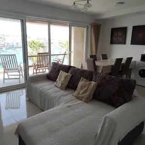 Aquamarine Sea Front - Third Floor Apartment